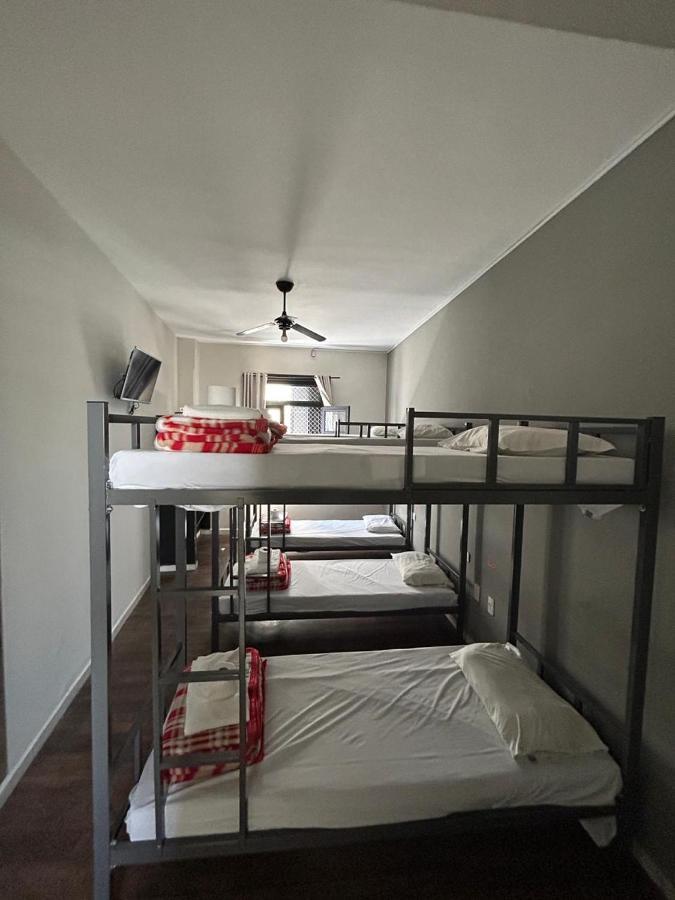 Albergue Carabelas - Proximo A 25 De Marco E Bras *