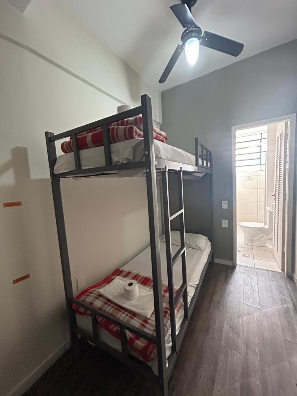Albergue Carabelas - Proximo A 25 De Marco E Bras